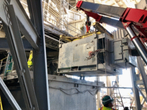 3,600kw GE Wound Rotor Motor Being Removed by MMW Service Team